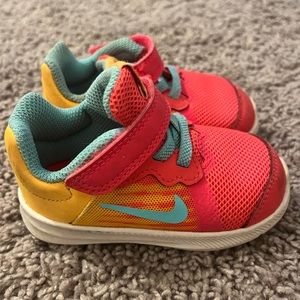 Nike Downshifter 8 - toddler girl 5c